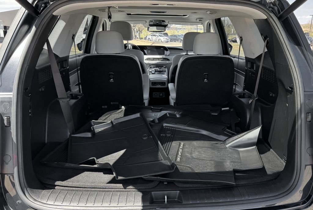 Used 2021 Hyundai Palisade SEL w/ Premium Package AWD/4WD image 9