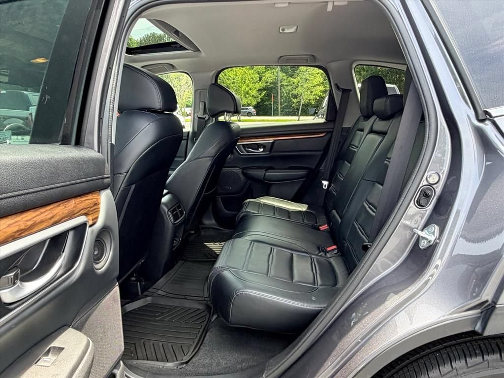 Used 2021 Honda CR-V Touring image 15