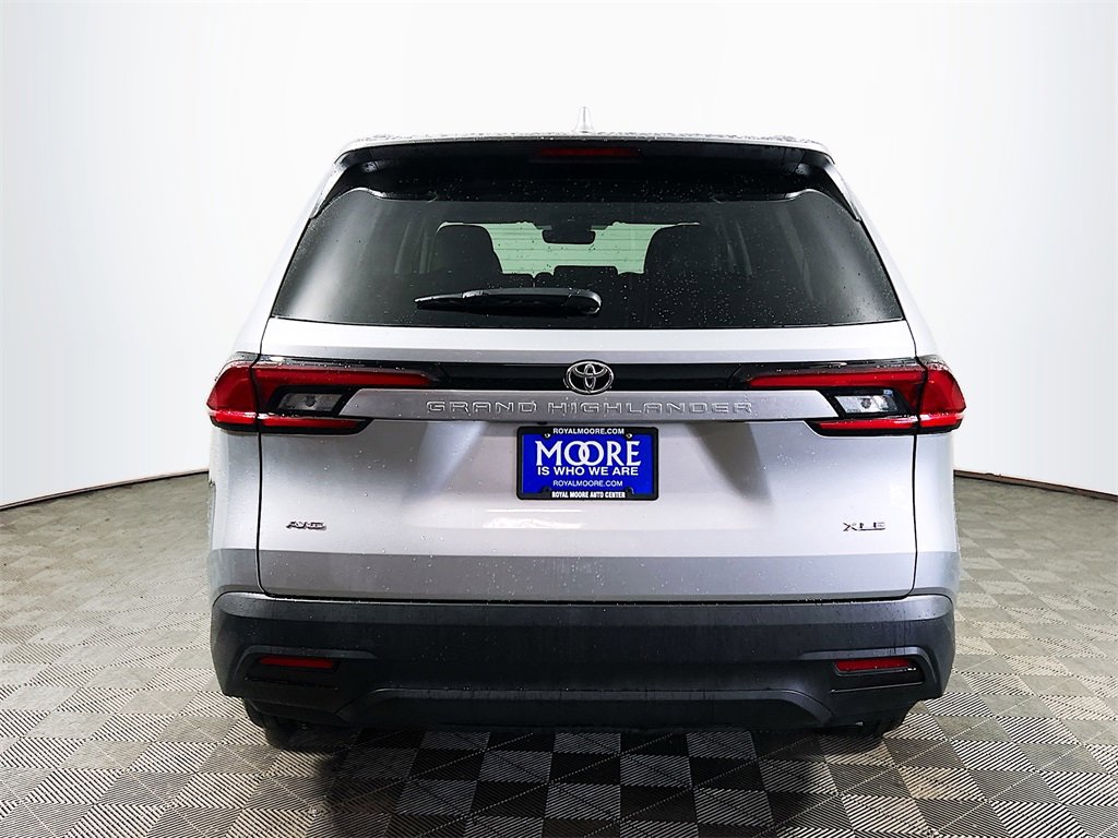 Certified 2025 Toyota Grand Highlander AWD image 7