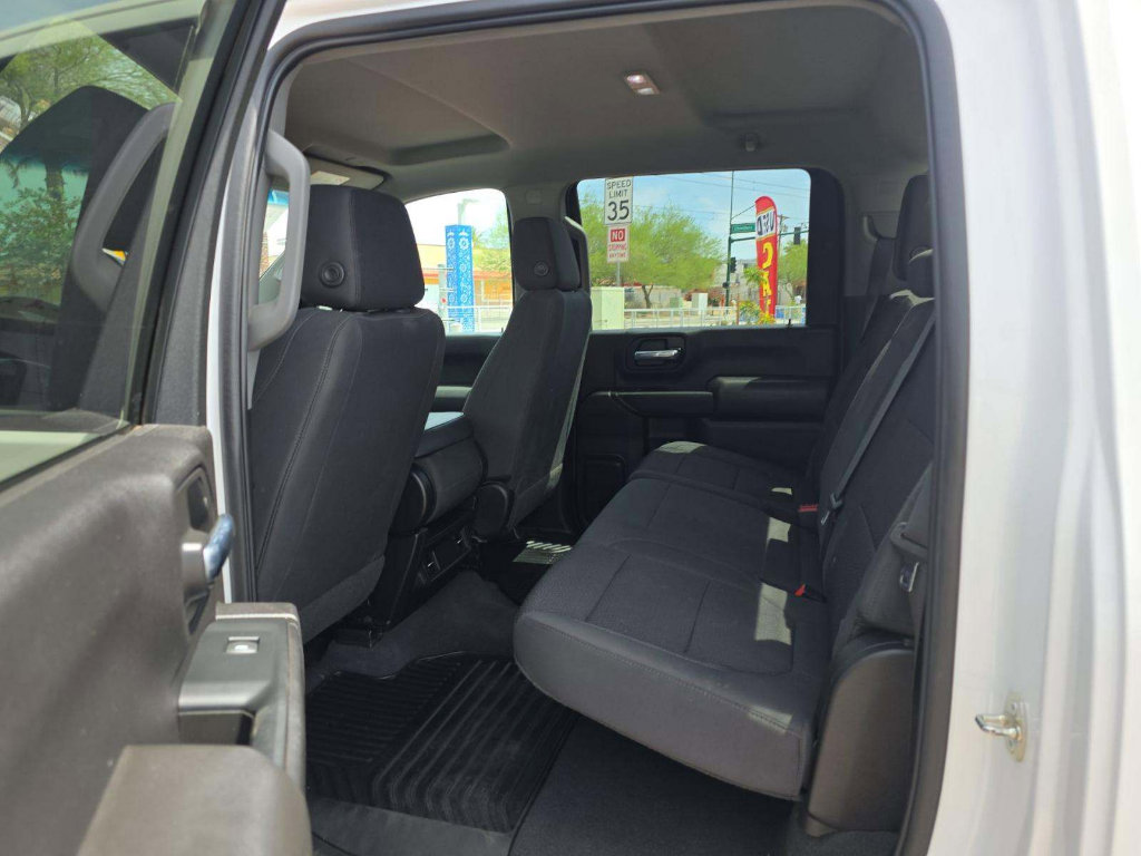 Used 2023 Chevrolet Silverado 2500 Custom AWD/4WD image 6
