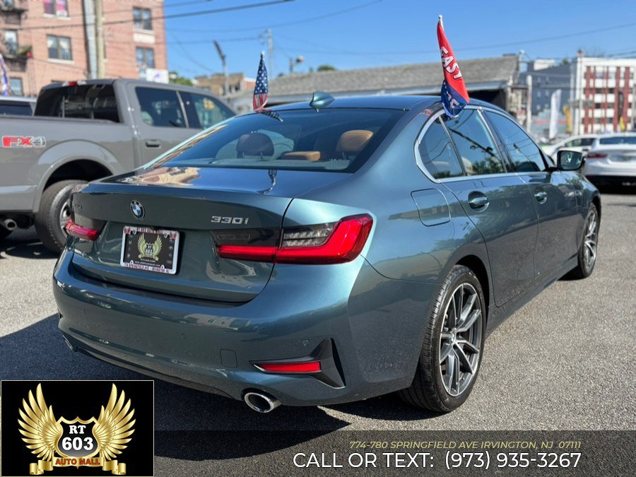 Used 2021 BMW 330i xDrive Sedan w/ Driving Assistance Package AWD/4WD image 6