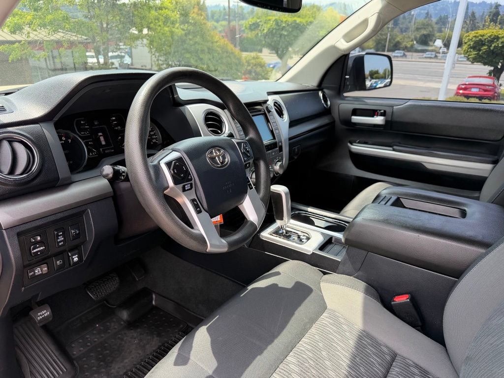 Used 2019 Toyota Tundra SR5 w/ SR5 Upgrade Package AWD/4WD image 15