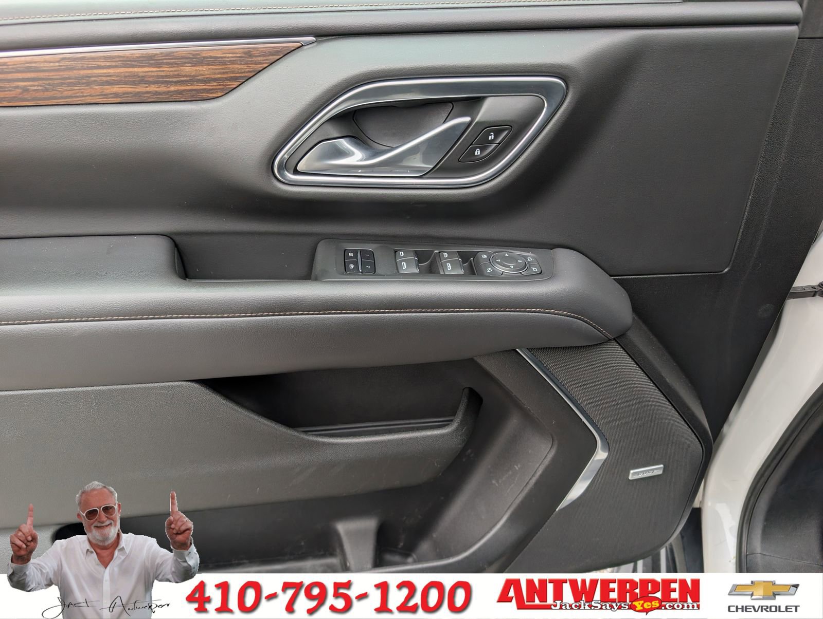Used 2021 Chevrolet Suburban High Country image 24