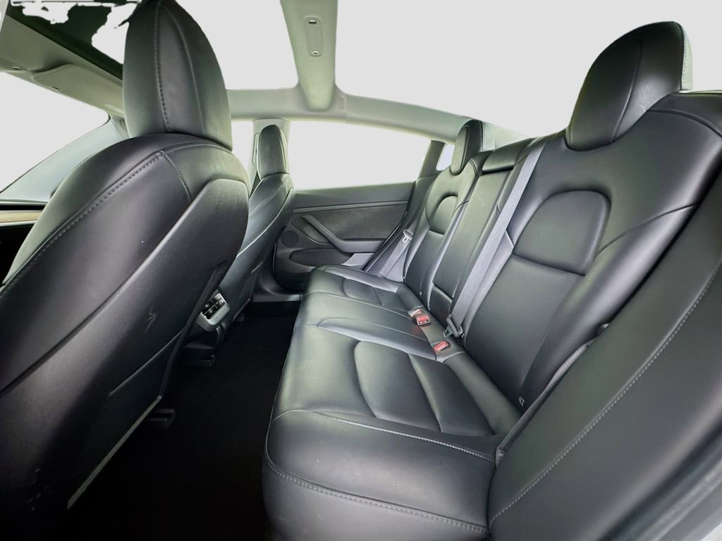 Used 2021 Tesla Model 3 Long Range image 21