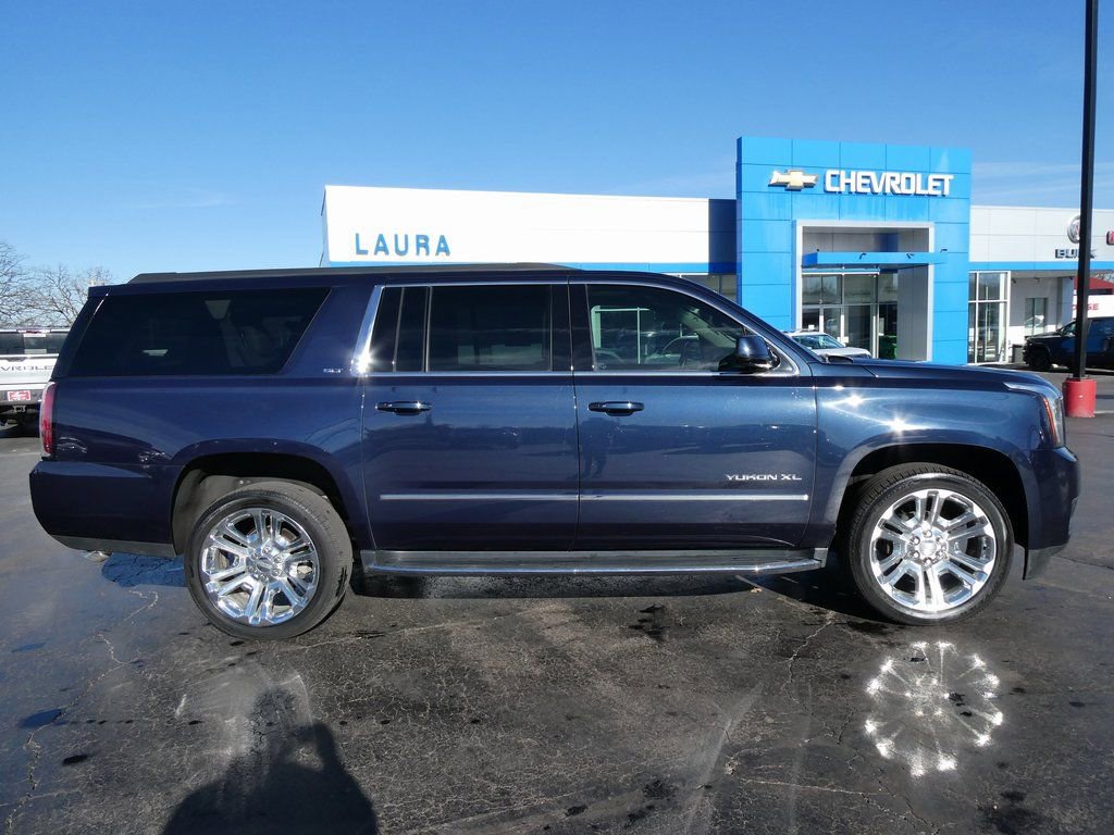 Used 2020 GMC Yukon XL SLT w/ Premium Edition image 4