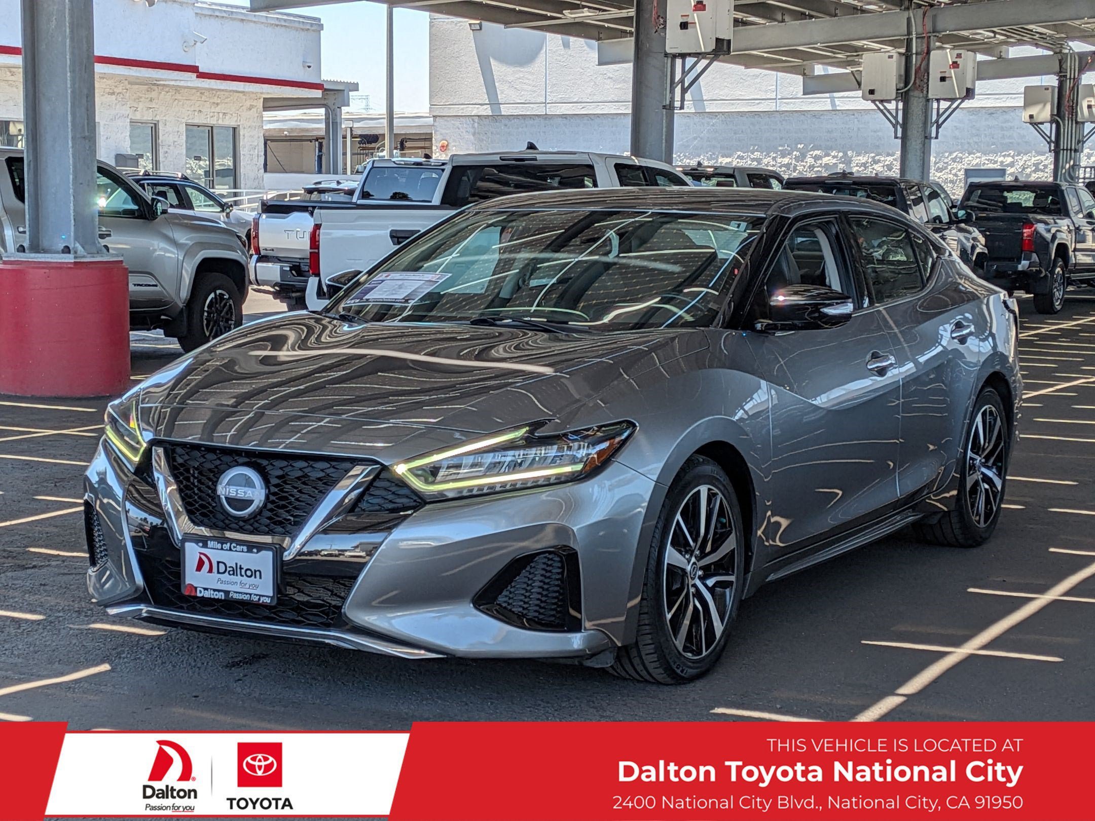 Used 2023 Nissan Maxima SV w/ Floor Mat Group FWD image 1