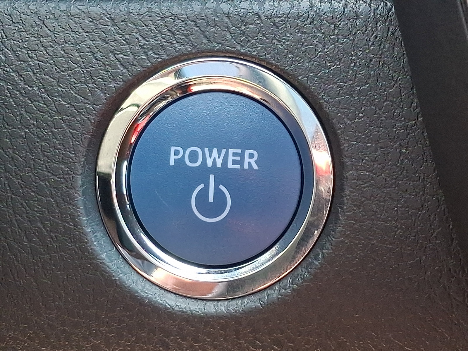 Used 2022 Toyota Camry XSE FWD image 23