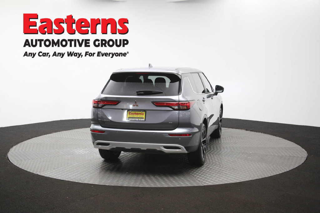Used 2024 Mitsubishi Outlander SE FWD image 39