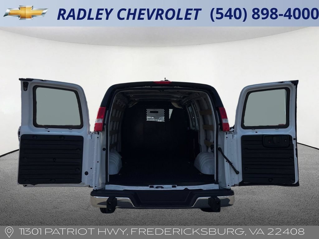 Certified 2025 Chevrolet Express 2500 w/ Driver Convenience Package RWD image 9