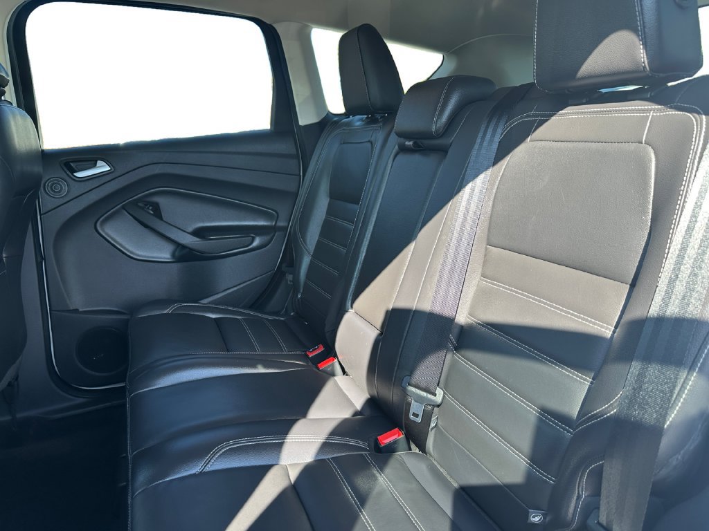 Used 2019 Ford Escape Titanium AWD/4WD image 17