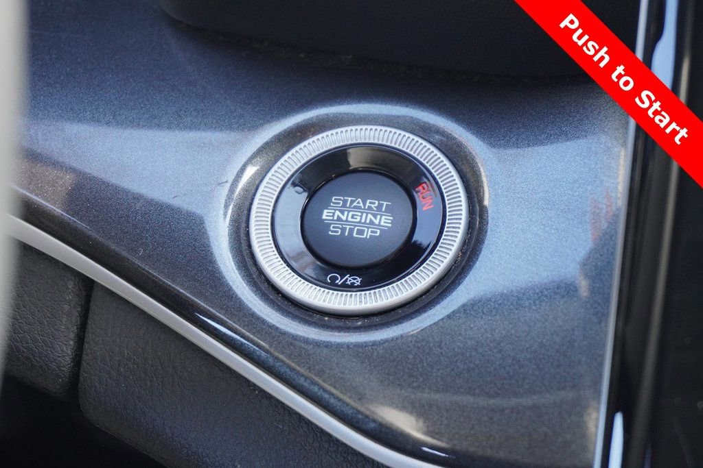 Used 2023 Jeep Grand Cherokee L Laredo image 24