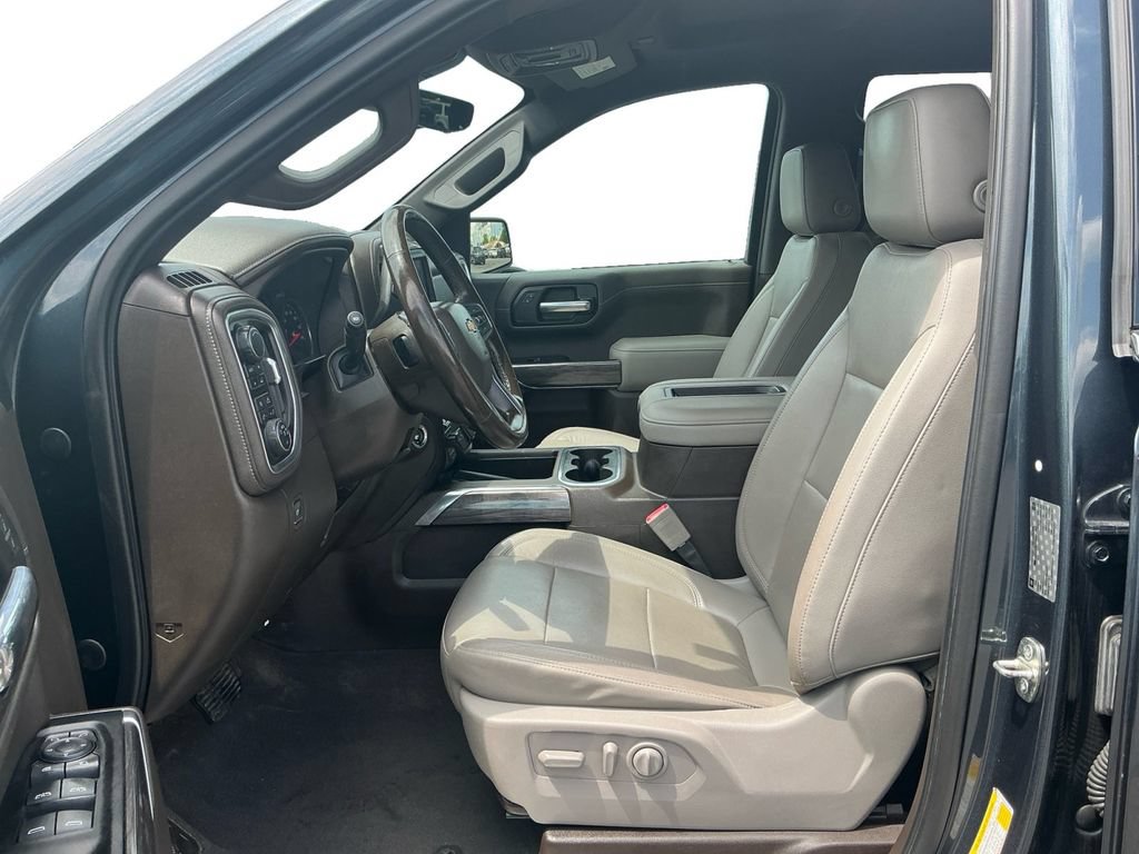 Used 2019 Chevrolet Silverado 1500 LTZ w/ LTZ Plus Package AWD/4WD image 14