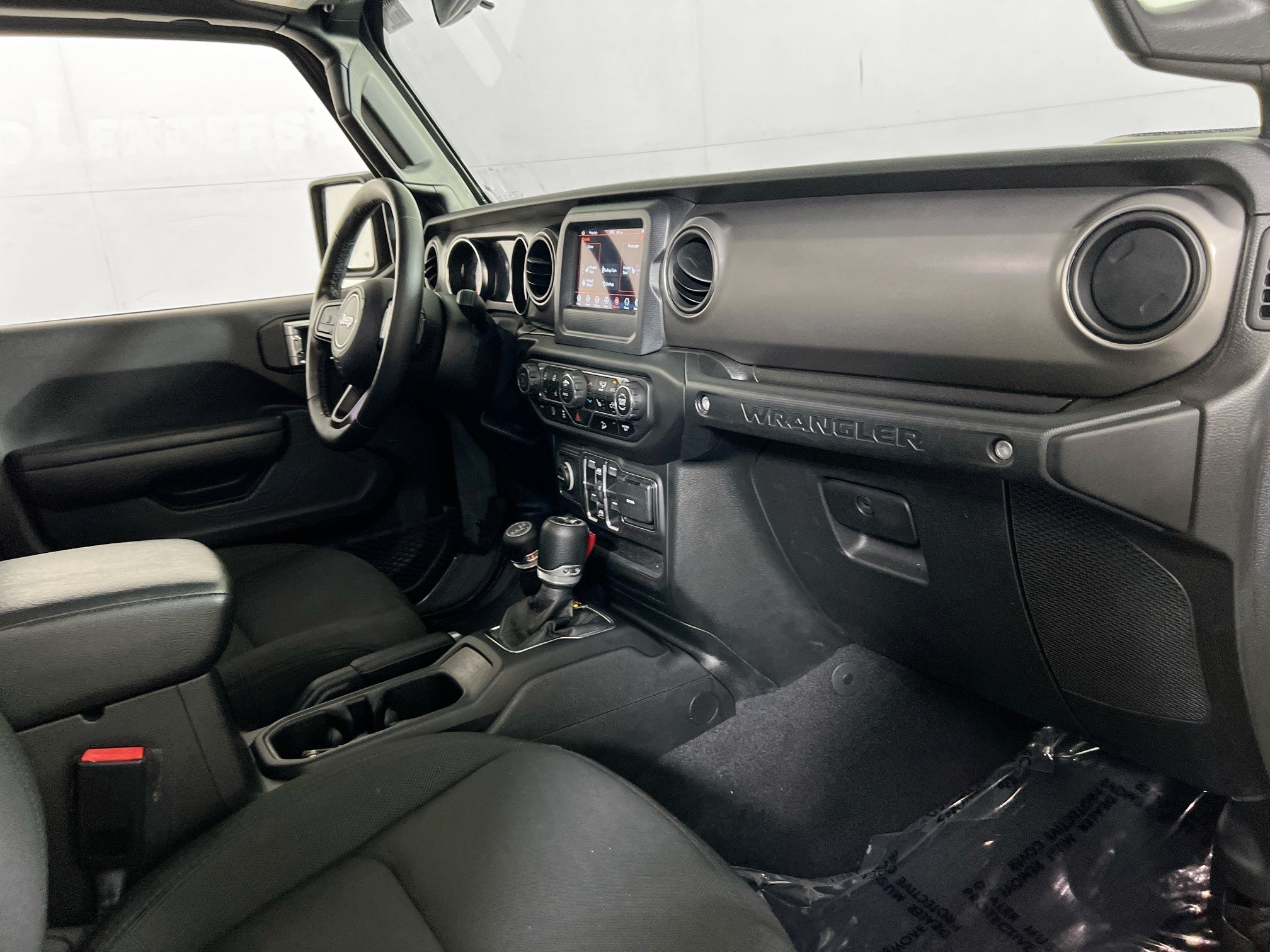 Used 2021 Jeep Wrangler Unlimited Sport AWD/4WD image 27