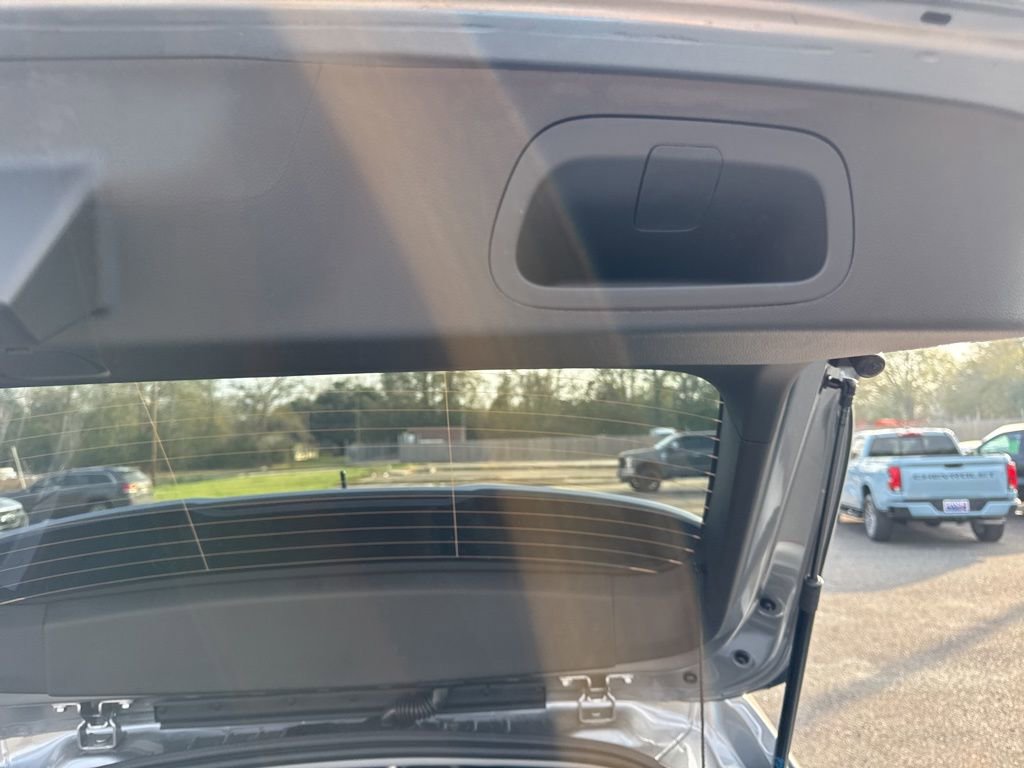 New 2026 Chevrolet Trax LT w/ LT Convenience Package image 32