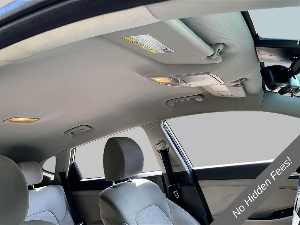 Used 2020 Hyundai Tucson Value FWD image 14