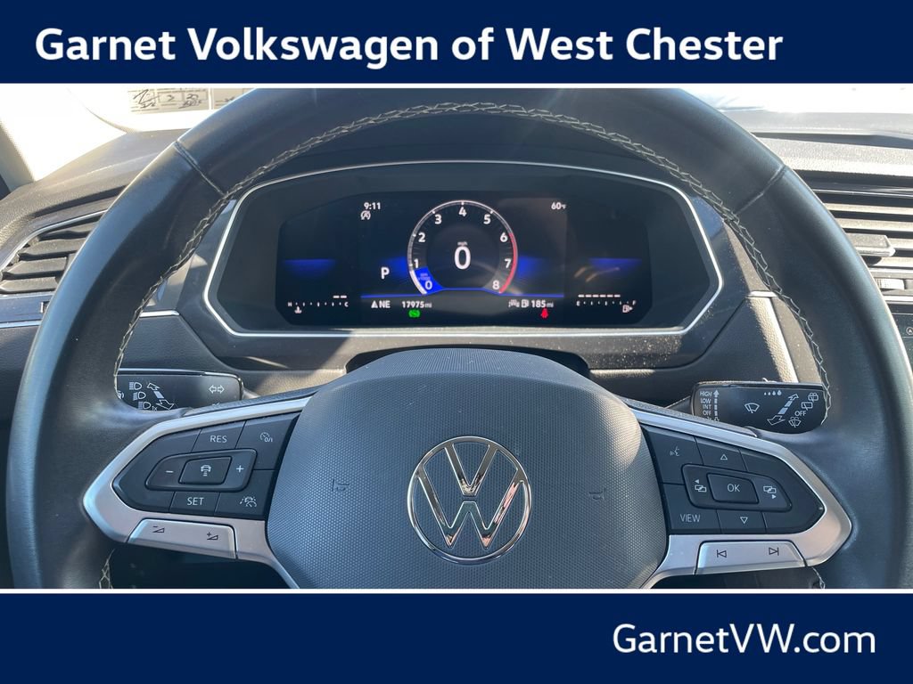 Certified 2023 Volkswagen Tiguan SE FWD image 17