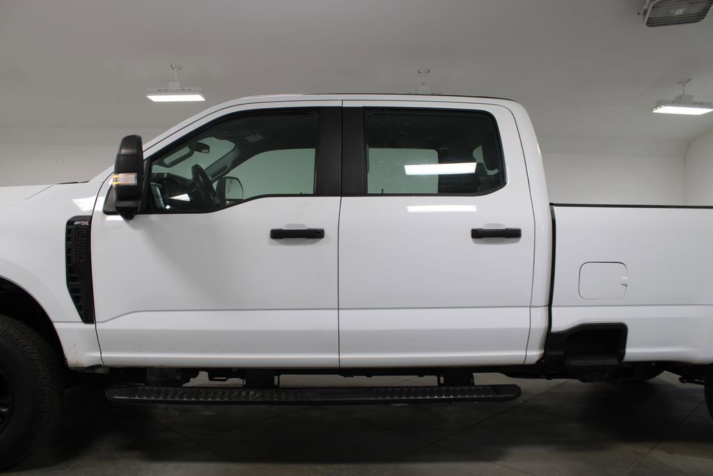 Used 2024 Ford F250 XL w/ STX Appearance Package AWD/4WD image 6