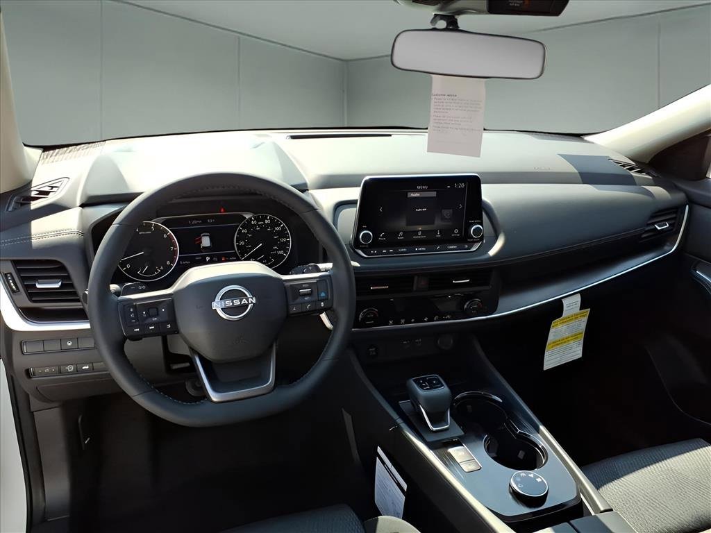 New 2026 Nissan Rogue SV image 10