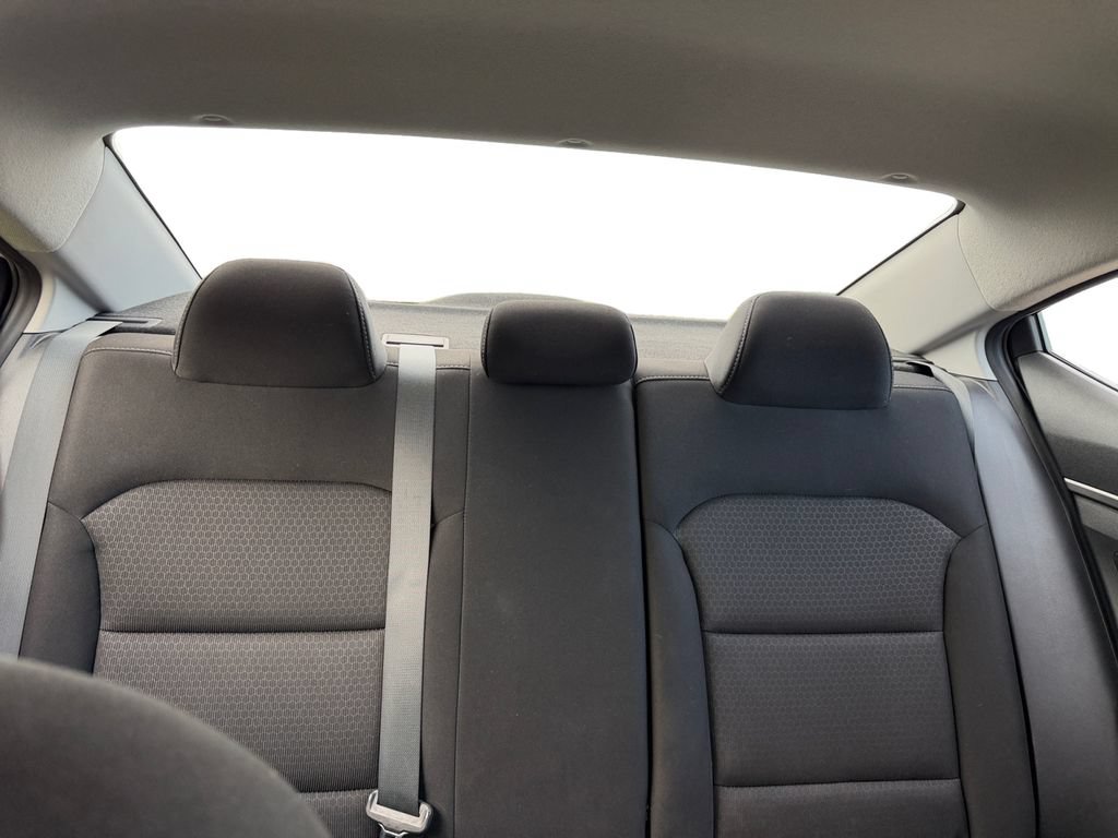 Used 2018 Hyundai Elantra SEL FWD image 14