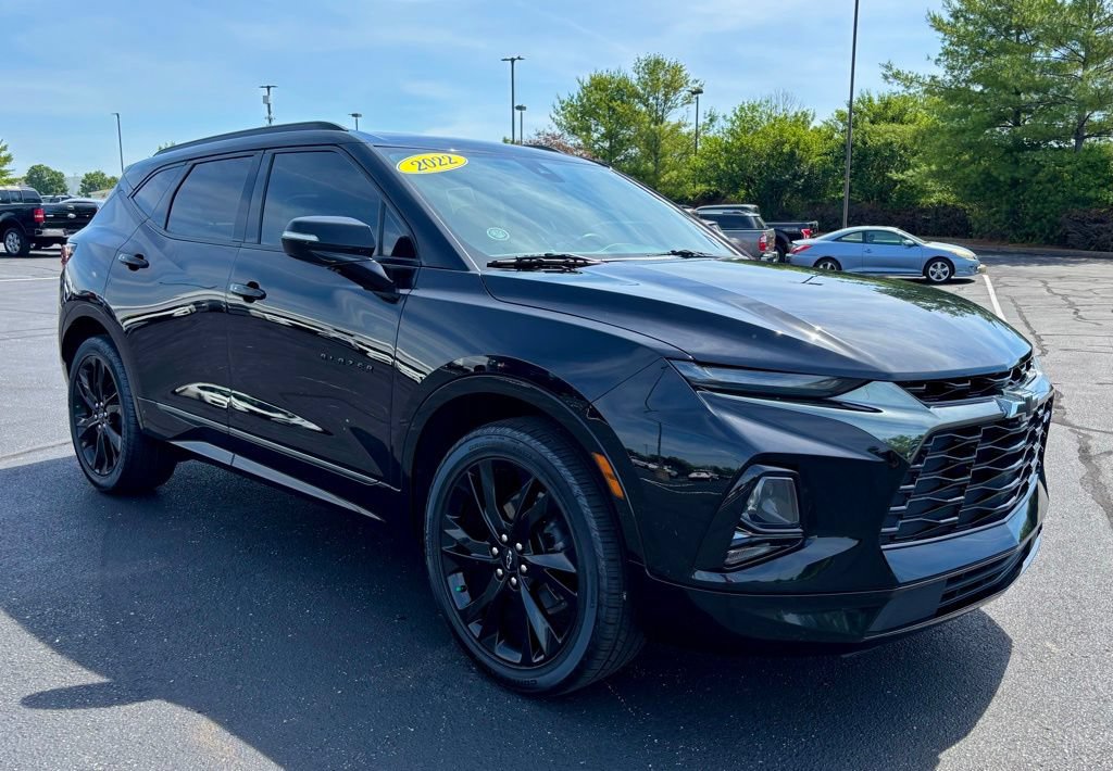 Used 2022 Chevrolet Blazer RS w/ Enhanced Convenience Package FWD image 9