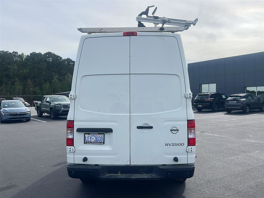 Used 2021 Nissan NV 2500 SV image 8