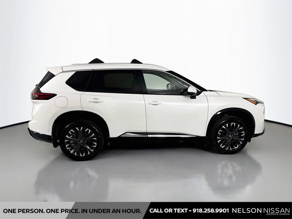 Certified 2026 Nissan Rogue Platinum w/ Platinum Premium Package AWD/4WD image 4