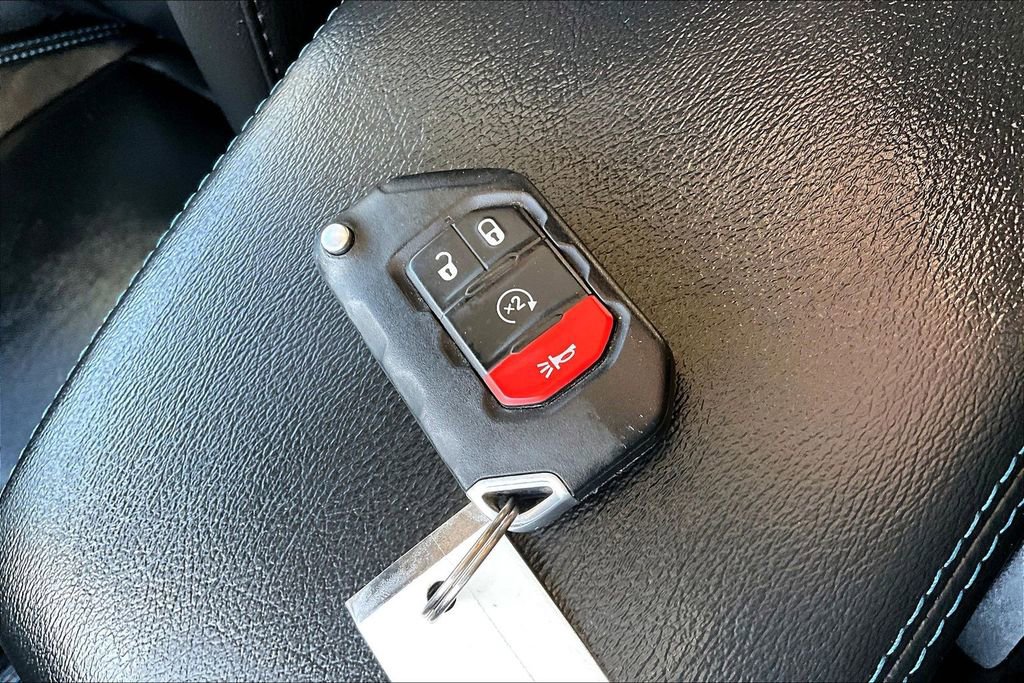 Used 2021 Jeep Wrangler Unlimited Rubicon 4xe w/ Steel Bumper Group image 26