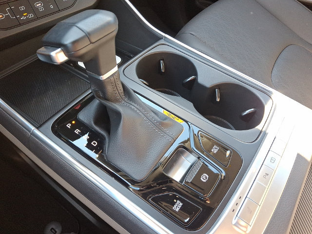 Used 2026 Kia Carnival EX FWD image 14