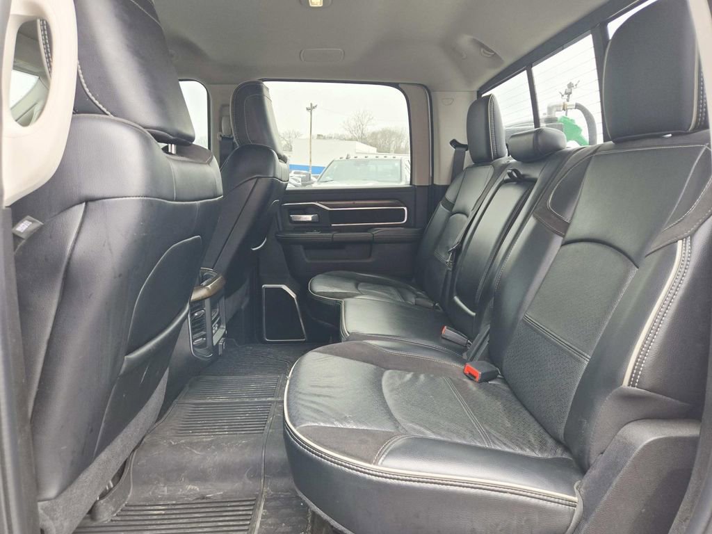 Used 2023 RAM 3500 Laramie image 12