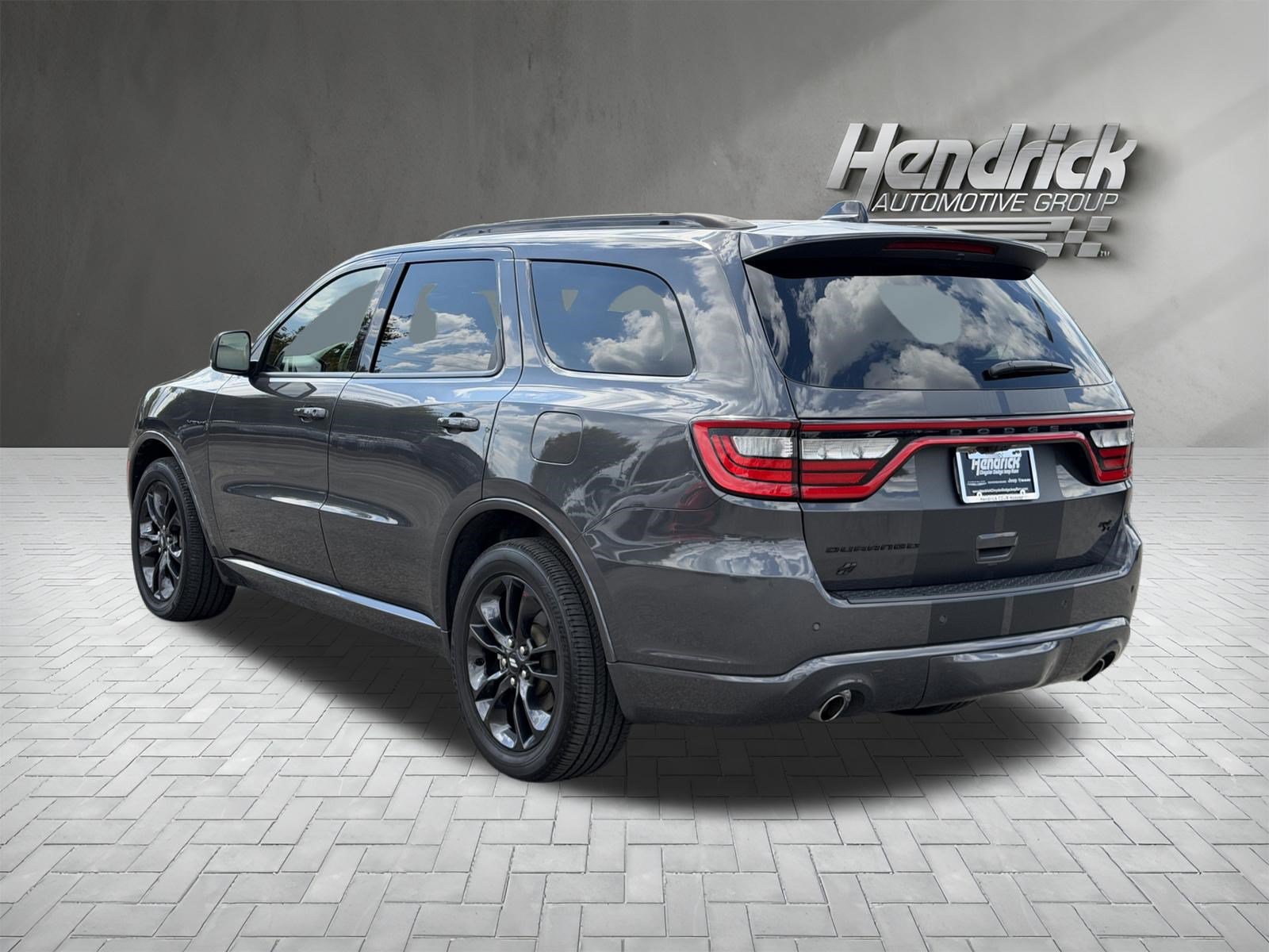 Used 2025 Dodge Durango R/T AWD/4WD image 8