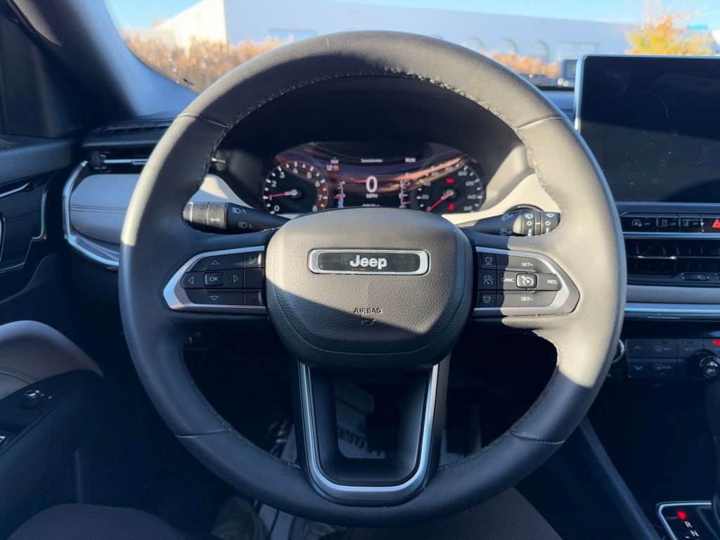 Used 2024 Jeep Compass Limited AWD/4WD image 40