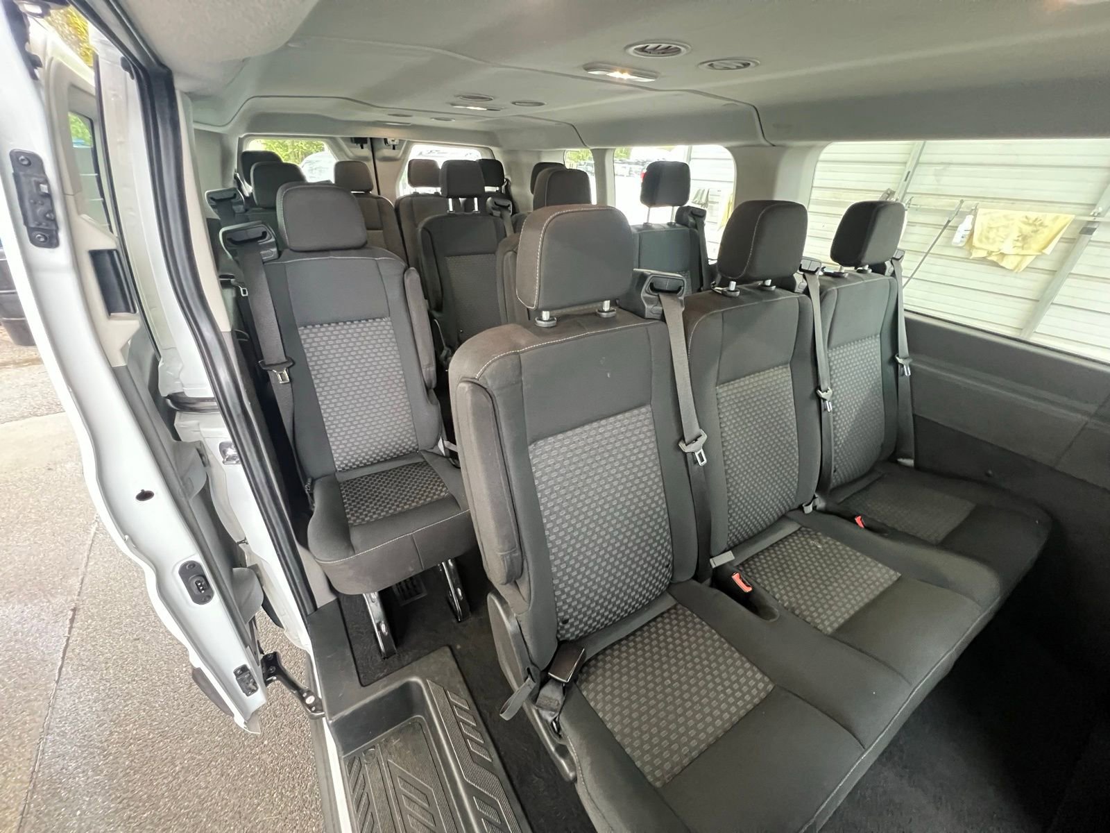 Used 2023 Ford Transit 350 XLT RWD image 6