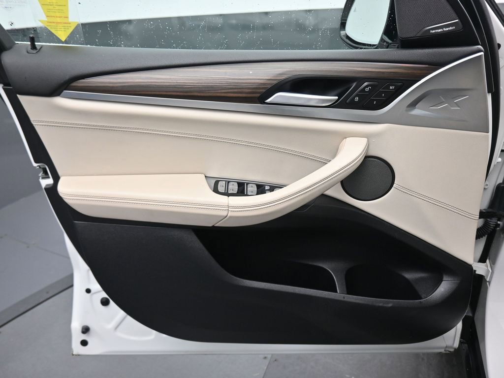 Used 2021 BMW X3 sDrive30i w/ Executive Package image 9