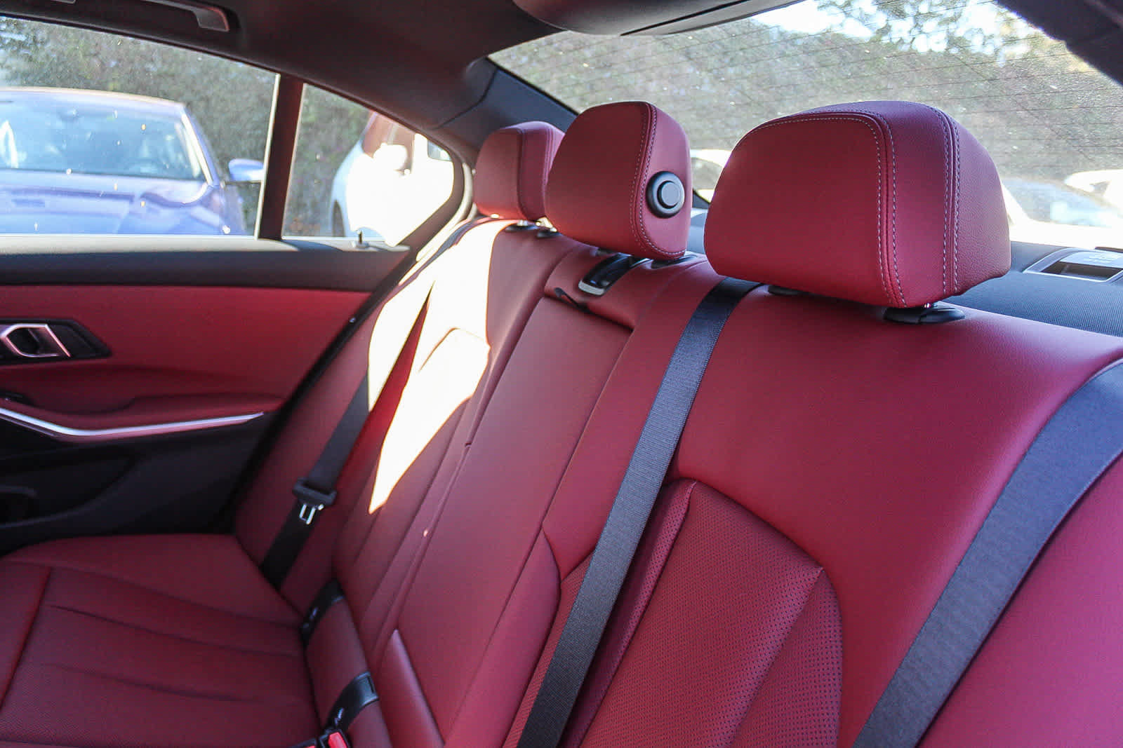 Used 2026 BMW 330i Sedan w/ Convenience Package RWD image 16