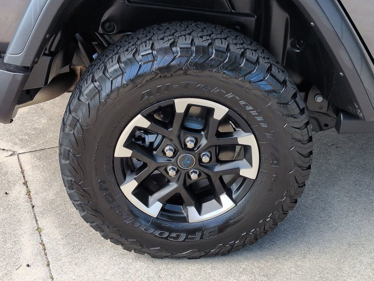Used 2025 Jeep Wrangler Unlimited Rubicon 4xe w/ Convenience Group image 27