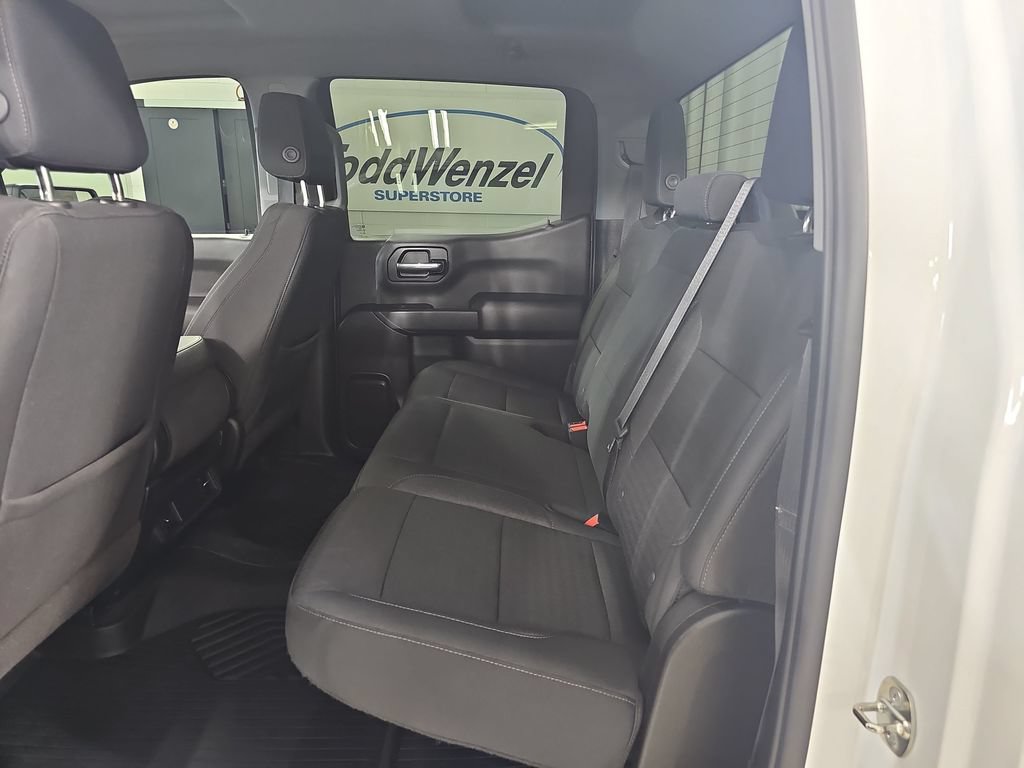 Certified 2022 Chevrolet Silverado 1500 Custom Trail Boss w/ LPO, Dark Essentials Package AWD/4WD image 17
