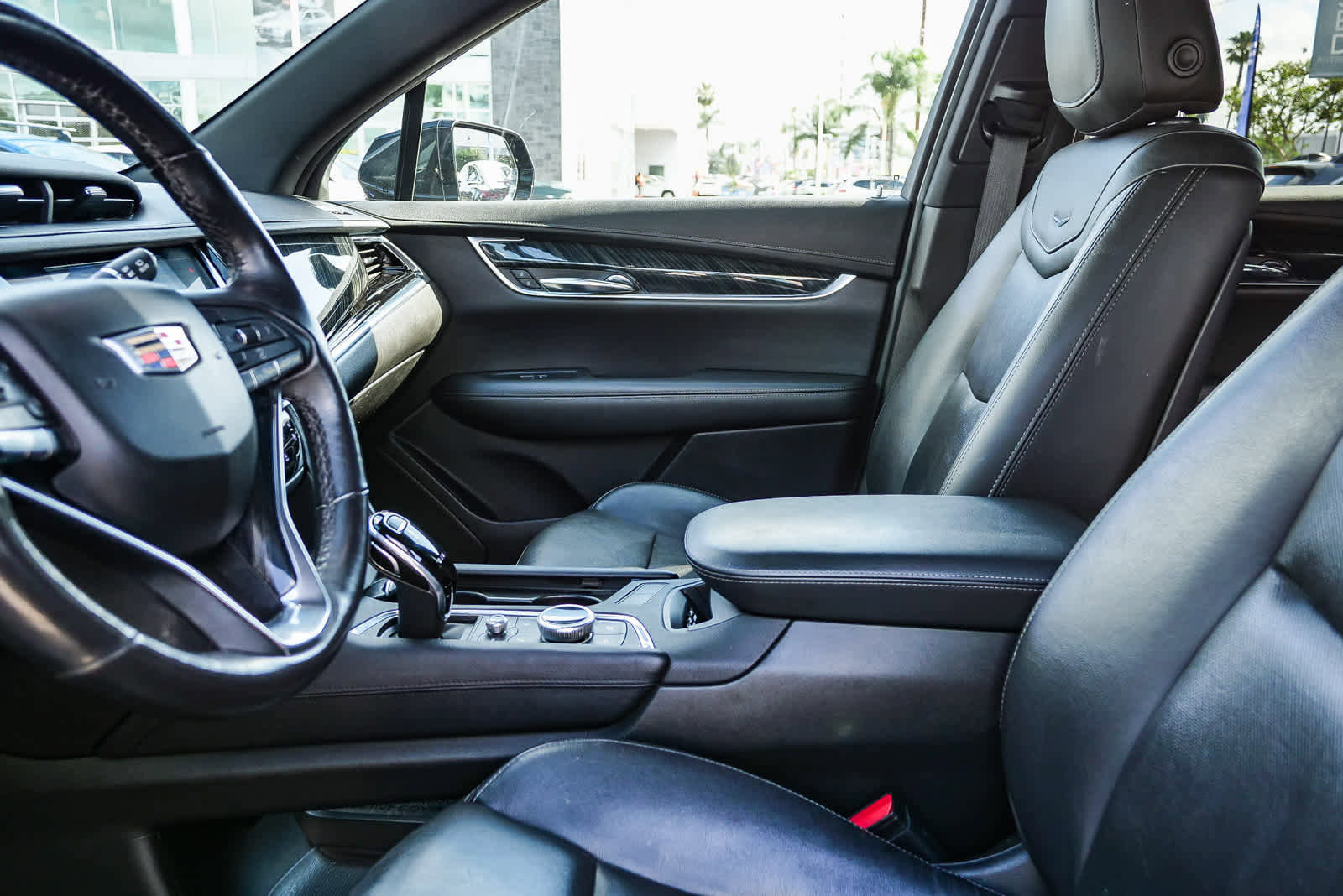 Used 2020 Cadillac XT6 Premium Luxury image 17