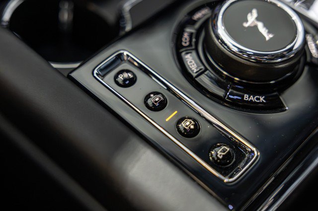 Used 2022 Rolls-Royce Cullinan Black Badge AWD/4WD image 51