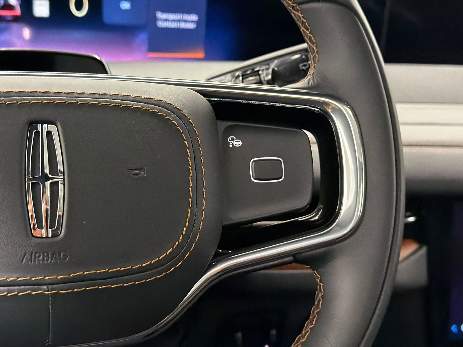 New 2026 Lincoln Navigator L Black Label image 26