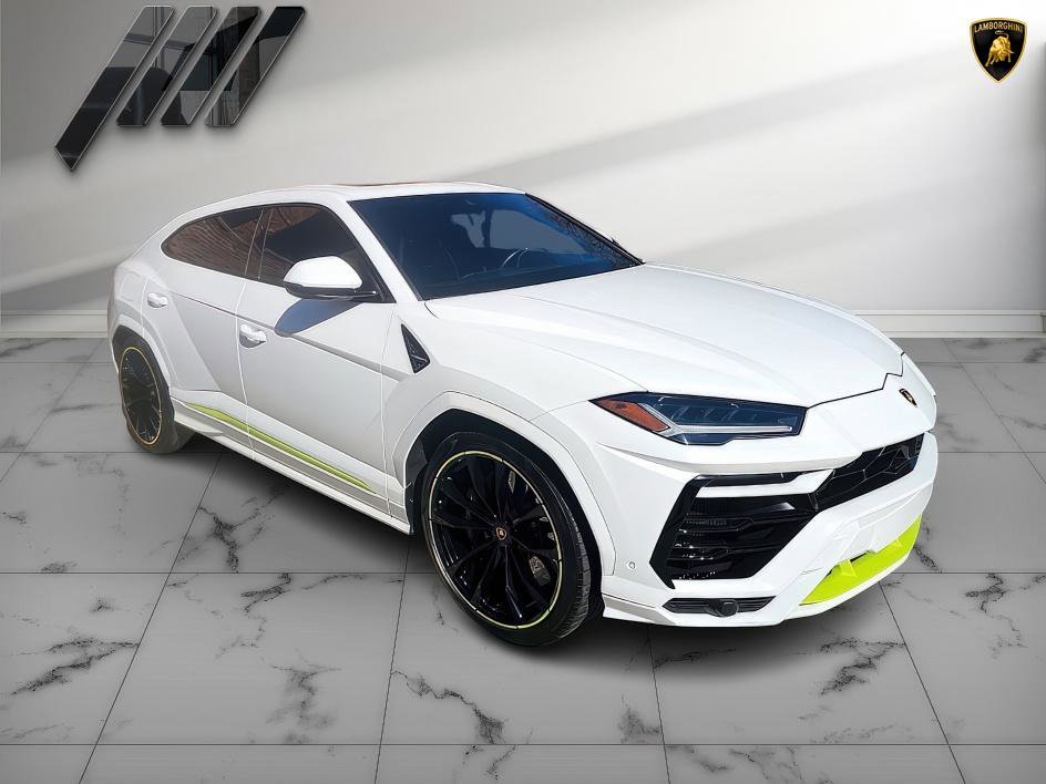 Used 2022 Lamborghini Urus