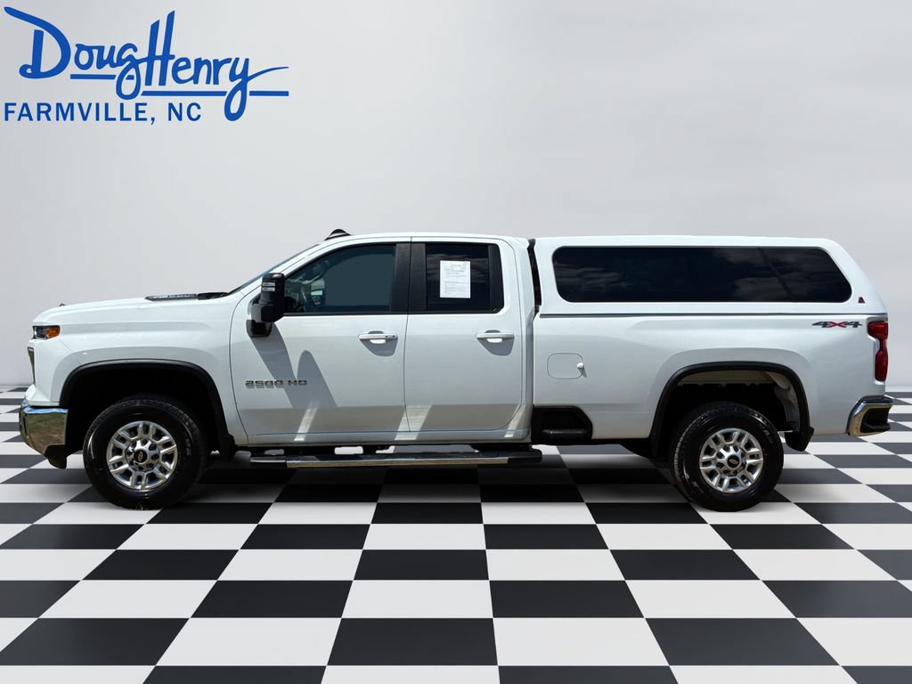 Used 2025 Chevrolet Silverado 2500 LT w/ Convenience Package AWD/4WD image 2