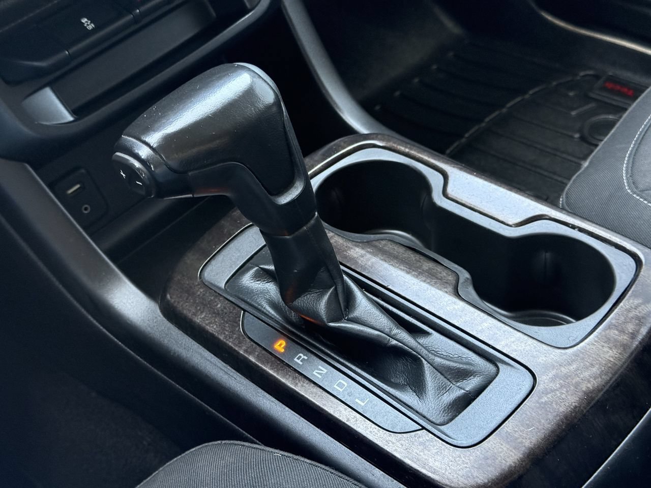 Used 2017 GMC Canyon SLE RWD image 19