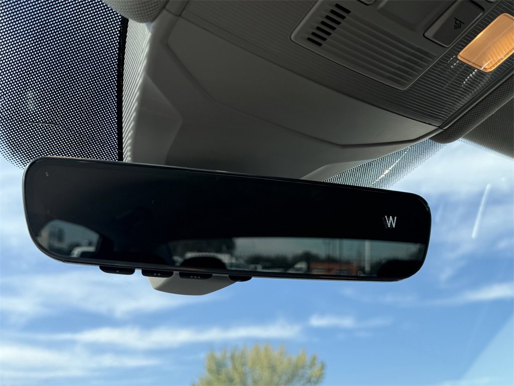 Used 2022 Volkswagen Jetta SE image 21