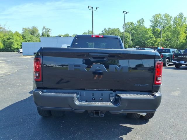 New 2026 RAM 3500 Tradesman AWD/4WD image 6