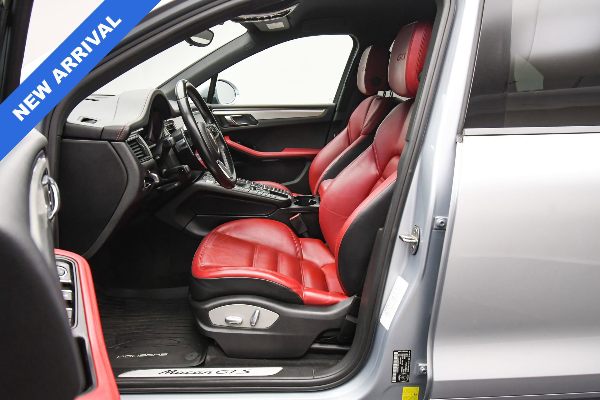 Used 2017 Porsche Macan GTS image 17