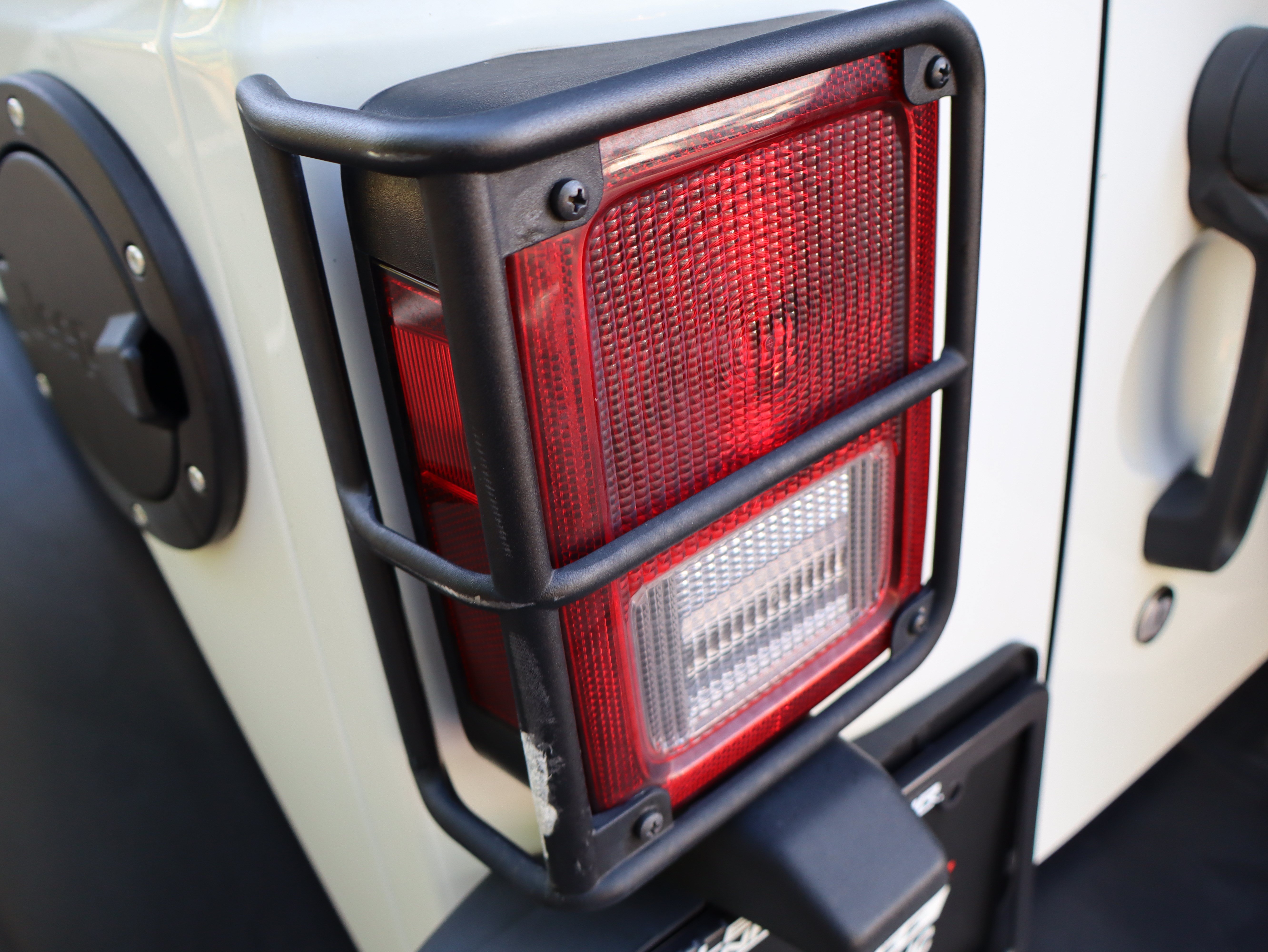 Used 2018 Jeep Wrangler Rubicon AWD/4WD image 45