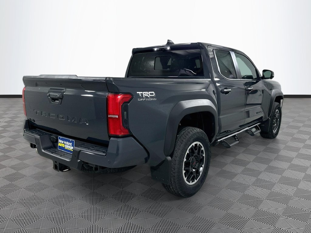 New 2026 Toyota Tacoma TRD Off-Road w/ TRD Off Road Premium Package AWD/4WD image 4