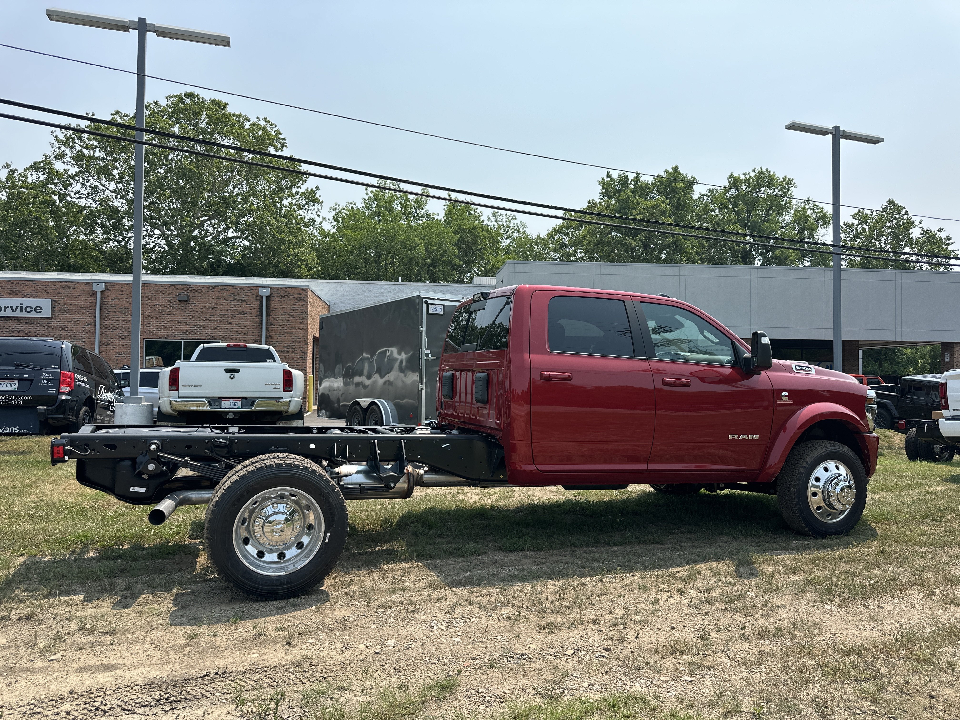 New 2026 RAM 5500 4x4 Crew Cab w/ Laramie Trim Package image 18