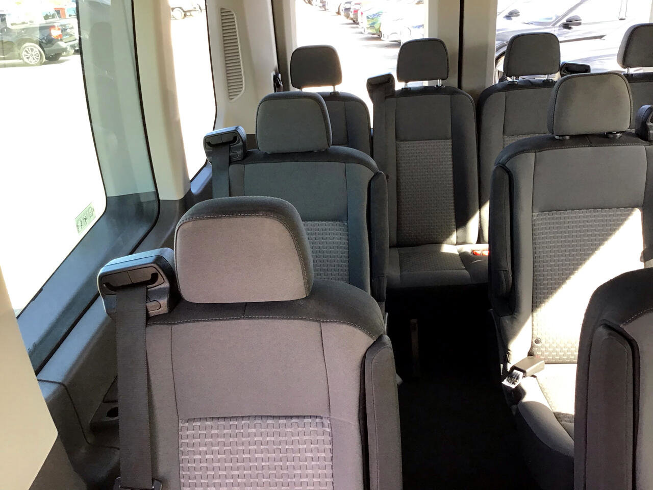 Used 2021 Ford Transit 350 XLT image 39