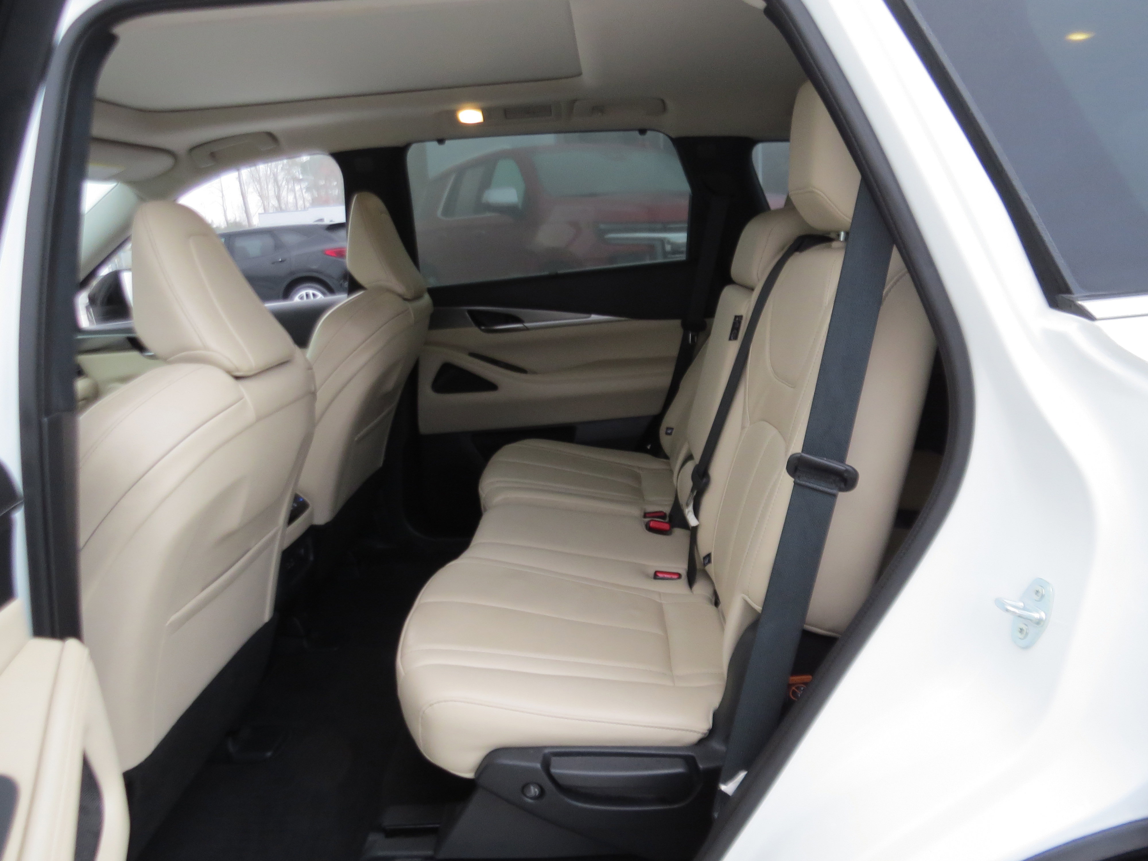Used 2023 INFINITI QX60 Luxe w/ Cargo Package image 14